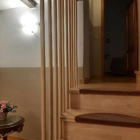Alloggi Piazza Umberto Primo Pacentro Kültér fotó