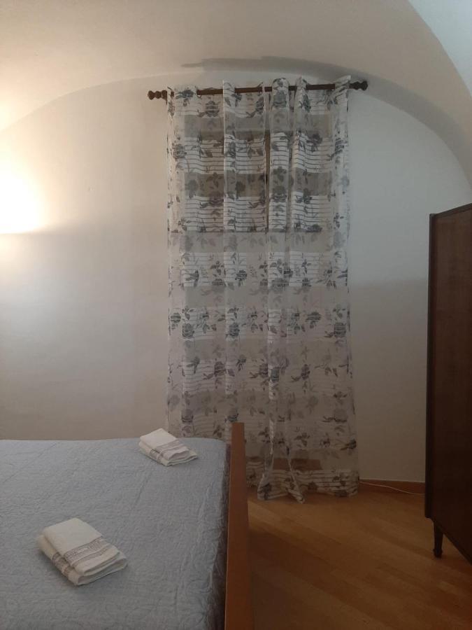 Alloggi Piazza Umberto Primo Pacentro Kültér fotó