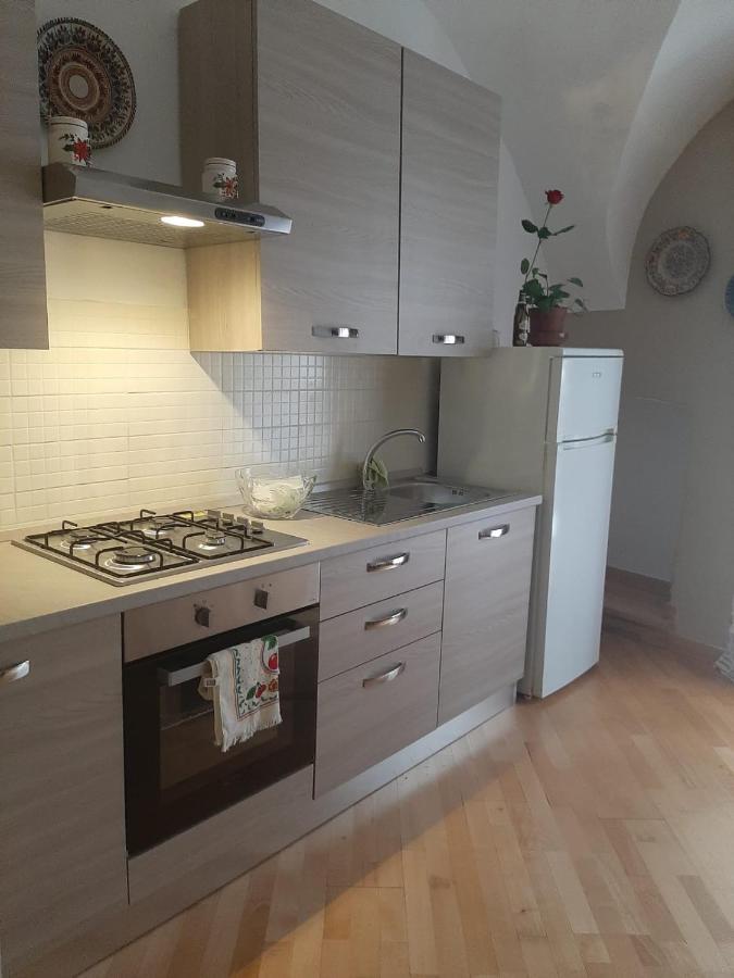 Alloggi Piazza Umberto Primo Pacentro Kültér fotó